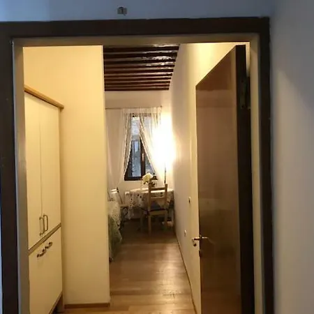 Pensjonat Carina House 3*