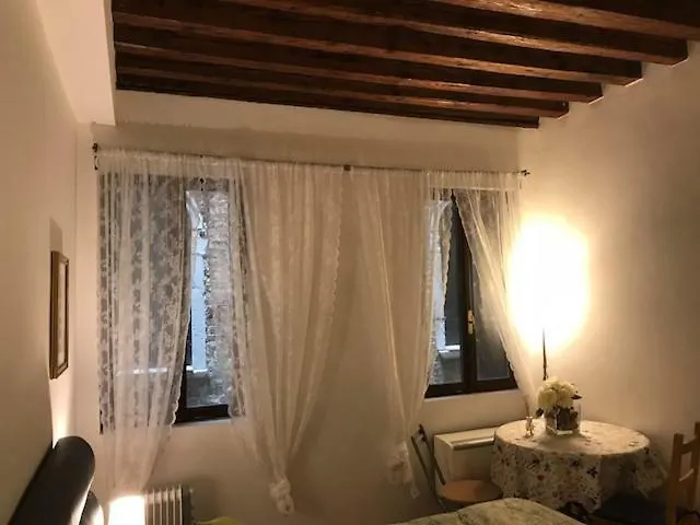 Carina House 3* ונציה